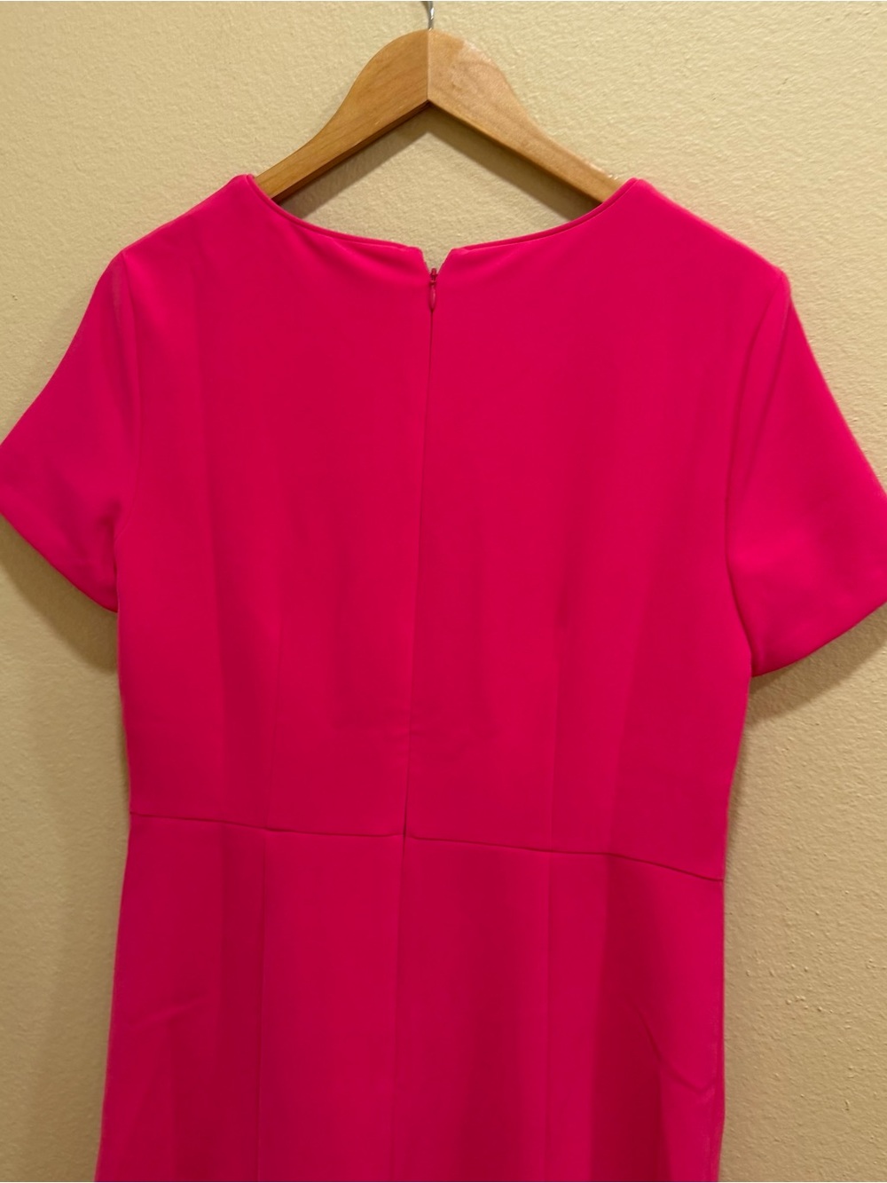 NWT Ann Taylor Women's Short Sleeve Fit-and-Flare Dress in Hot Pink 6 - Picture 7 of 15